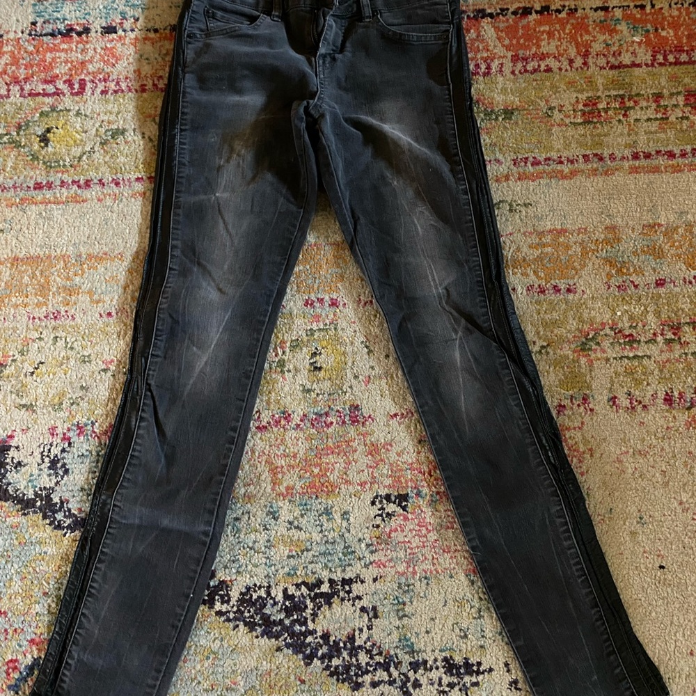 Volcom black jeans